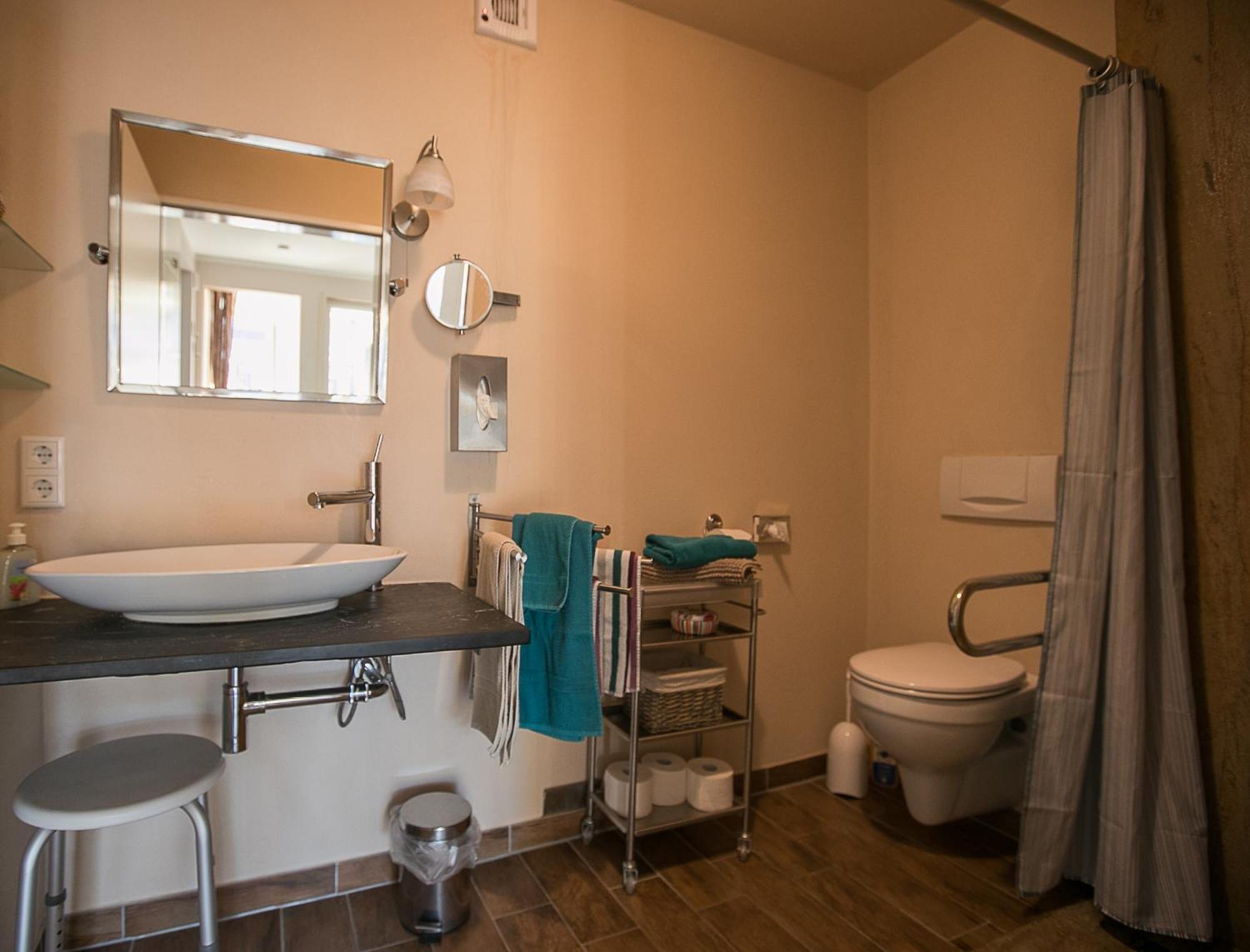 Ferienwohnung Laurent Pünderich Rom bilde